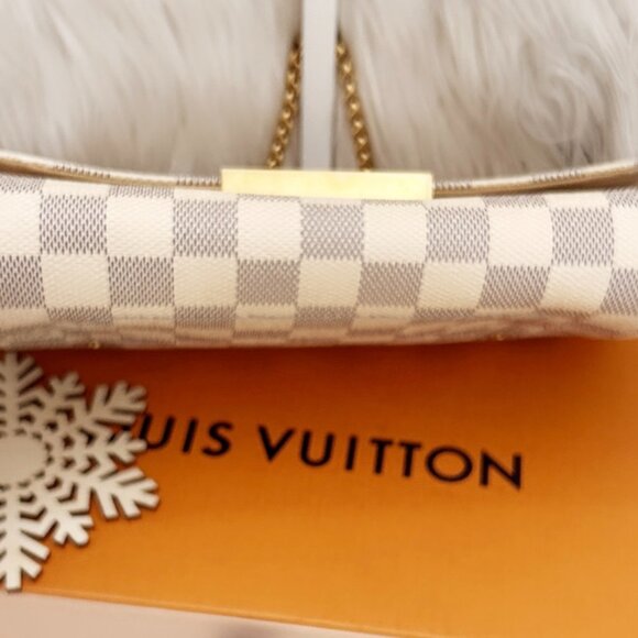 Louis Vuitton Favorite bag in Damier Azur with Box, added crossbody strap - Picture 10 of 17